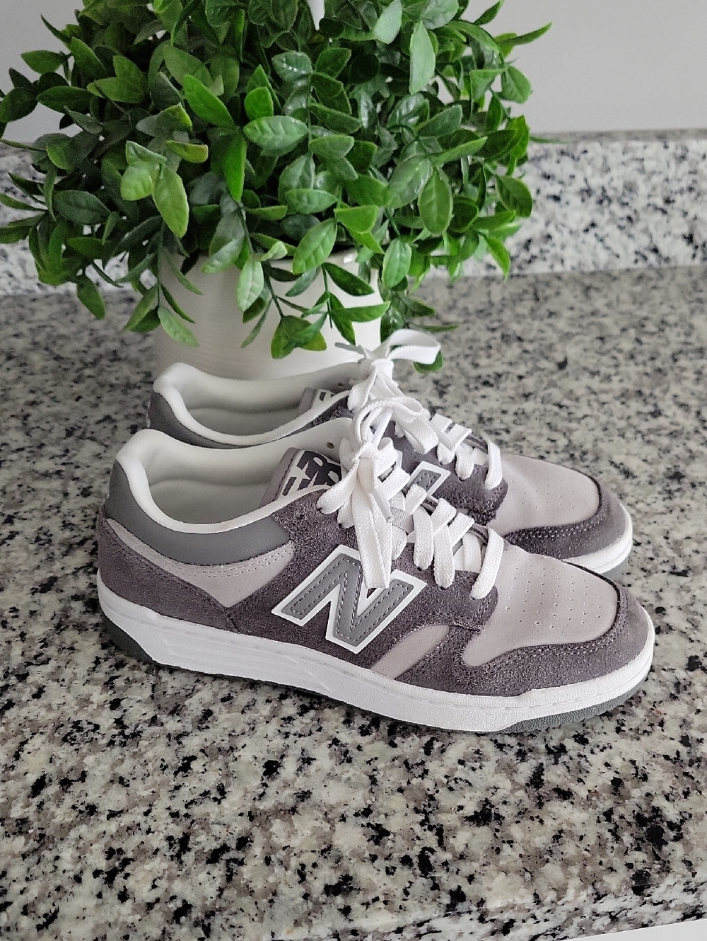 Boy's New Balance Gray & White Suede Low-Top Sneakers,Size 5(big boy)